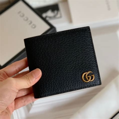 mens tan gucci wallet|best gucci wallet men's.